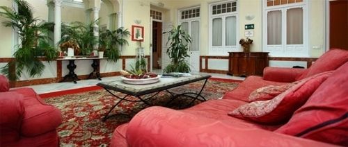 Hostal-Casa Sol Y Luna Σεβίλλη Εξωτερικό φωτογραφία